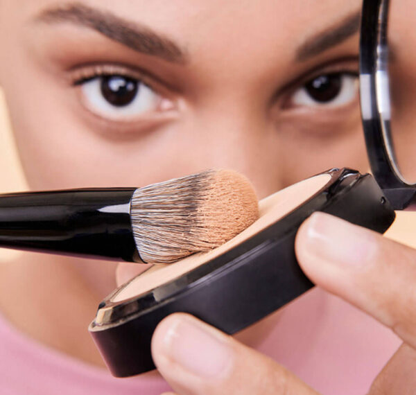 Pincel de Base Sephora Collection Pro Brush 2.0 Foundation 56 - Imagem 3